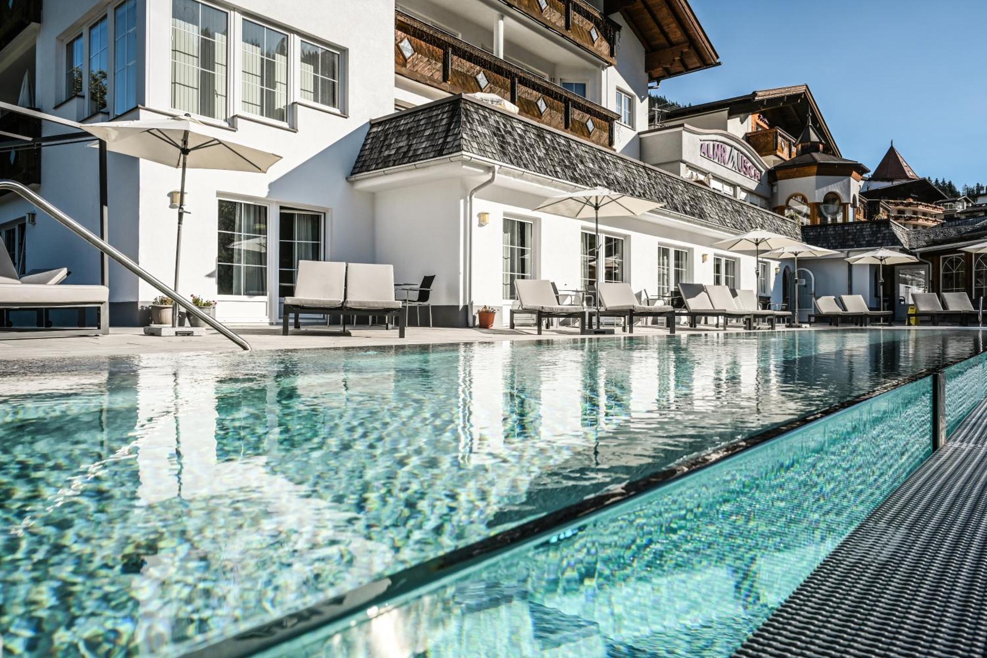 Berghotel Almrausch Berwang Exterior photo